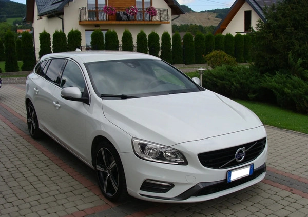 Volvo V60 cena 53000 przebieg: 162000, rok produkcji 2016 z Limanowa małe 79